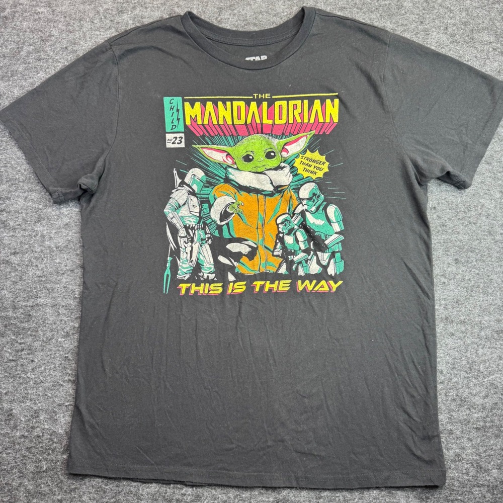 Mad Engine Star‎ Wars Mandalorian Mens XL Black Grogu Comic Graphic T-Shirt